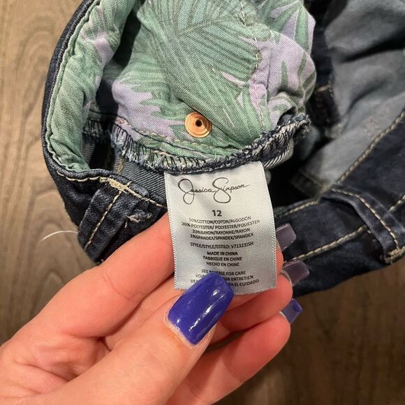 Jessica Simpson Girls Denim Shorts Dark Wash Roll Hem Distressed - Size 12 - Picture 5 of 8